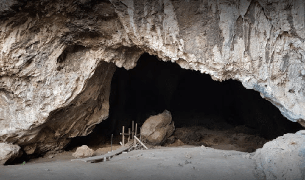 Grotte de San Teodoro