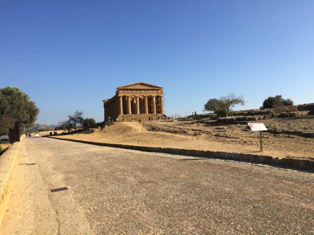 Tempio della Concordia, Valle dei Templi, Agrigento. 