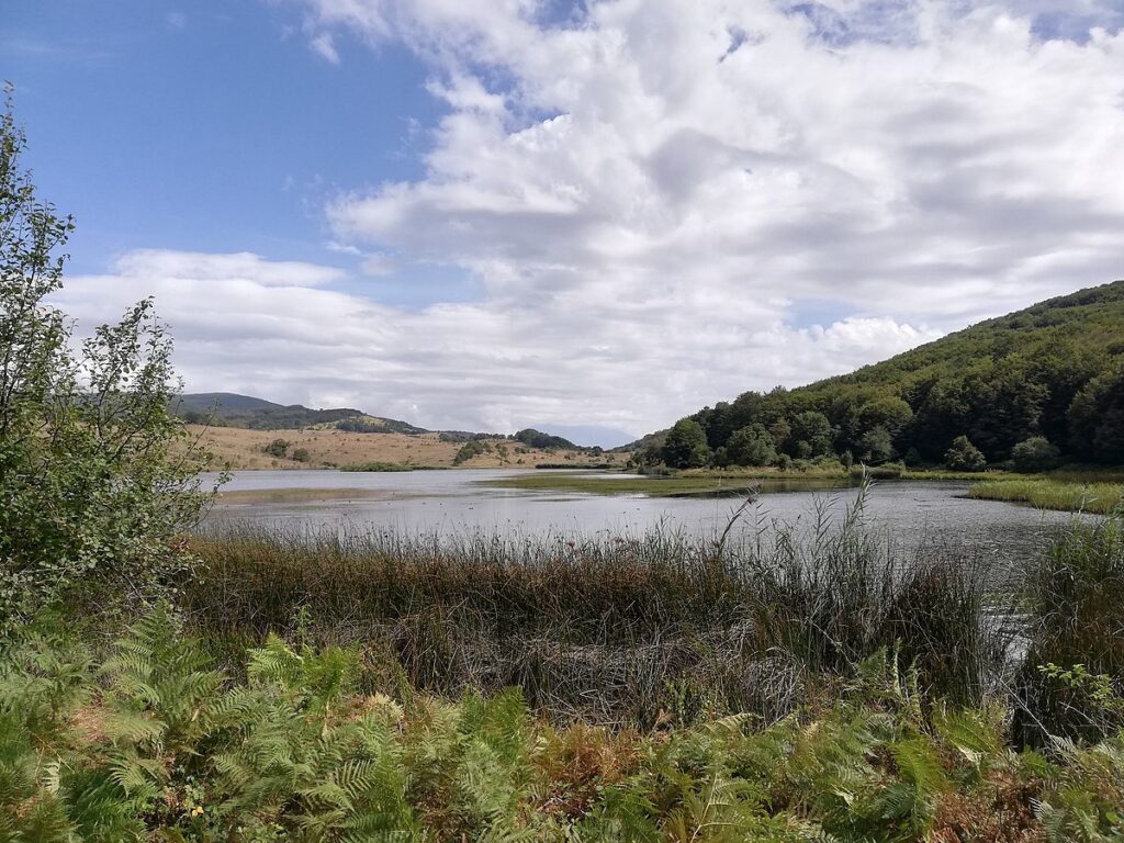 Lake Biviere, Nebrodi