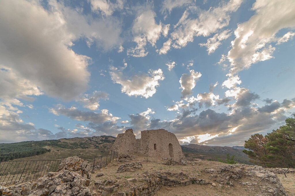 Geraci Siculo Castle