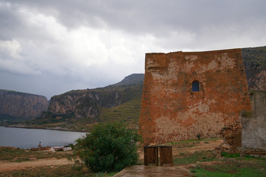 Torre di Monte Cofano, Sicilia