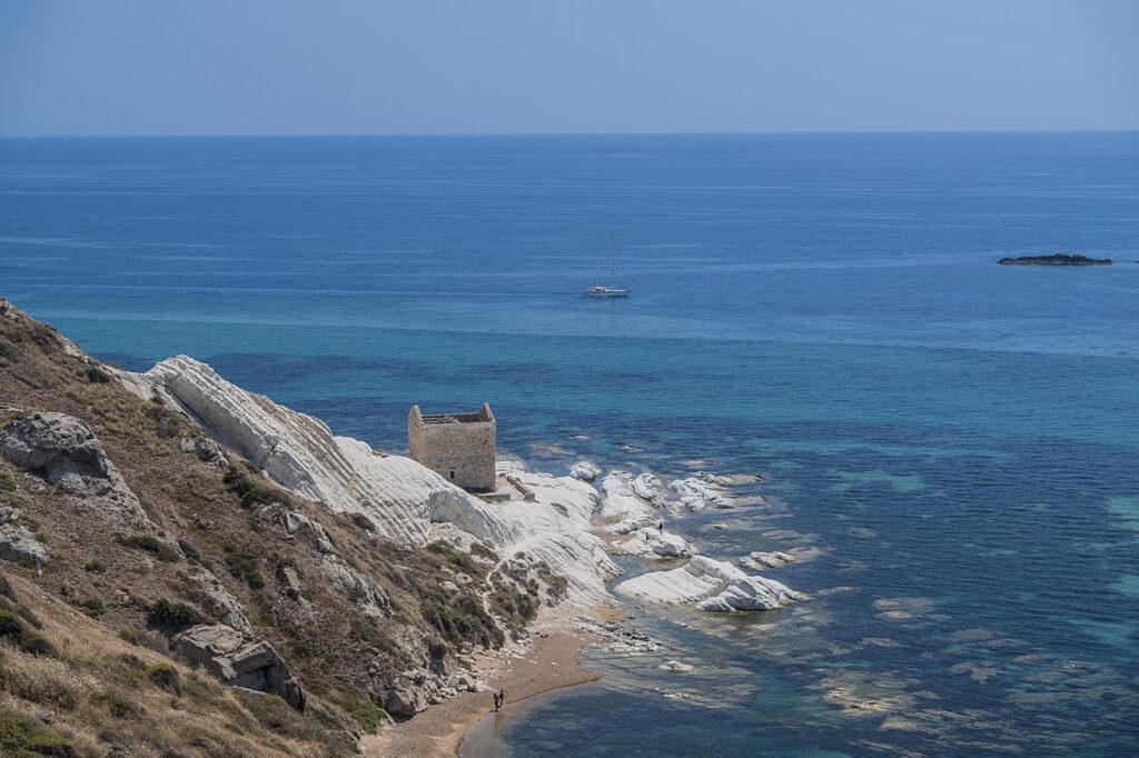 Punta Bianca, Sicilia