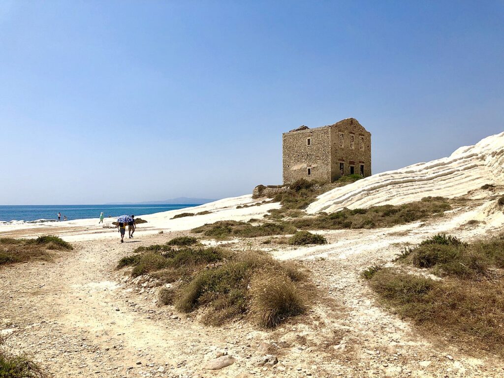 Punta Bianca, Sicily