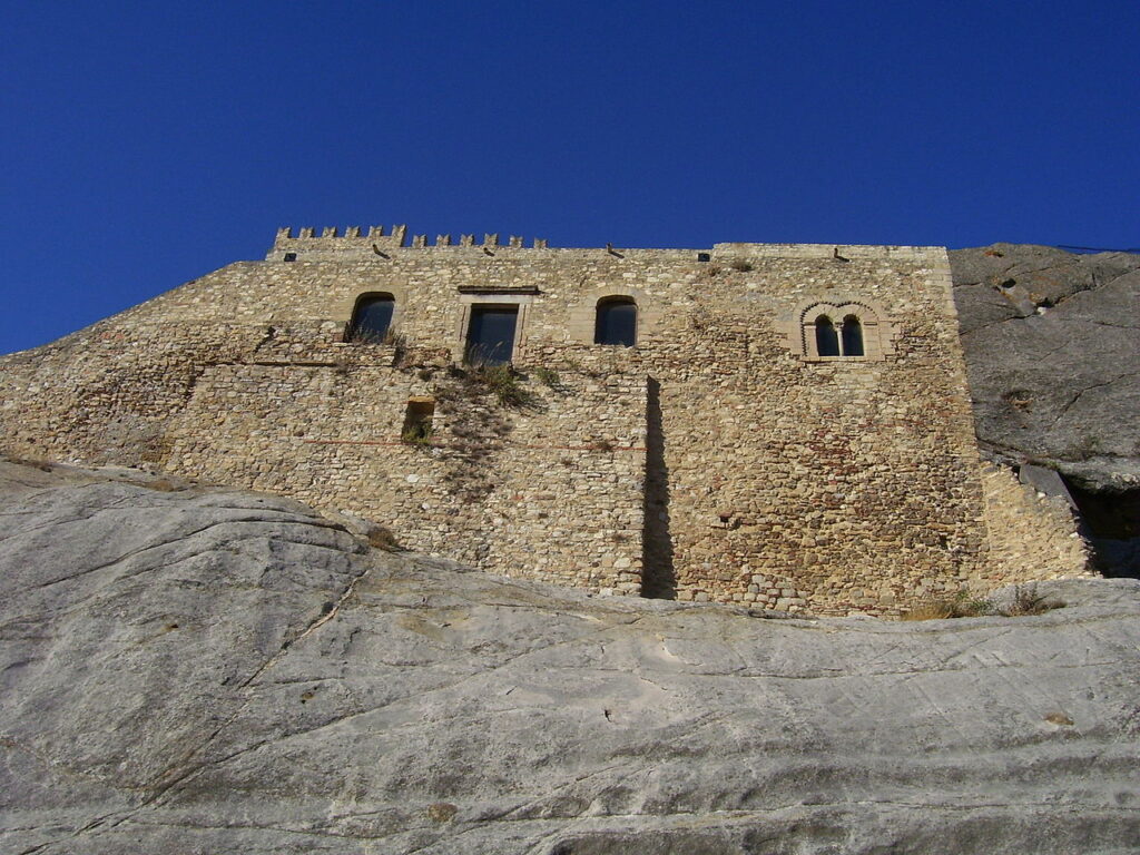 Sperlinga Castle