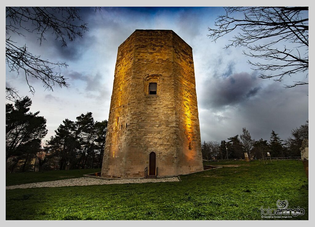 Turm von Federico II, Enna