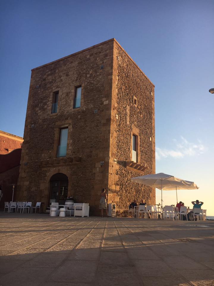 Torre Scalambri, Puntasecca, Casa di Montalbano