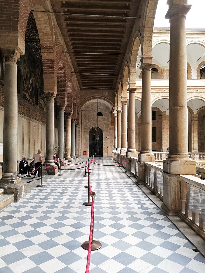 Corridoio,  Palazzo dei Normanni, Palermo