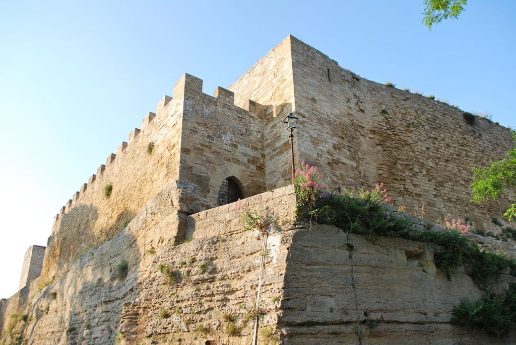 Lombardy Castle, Enna