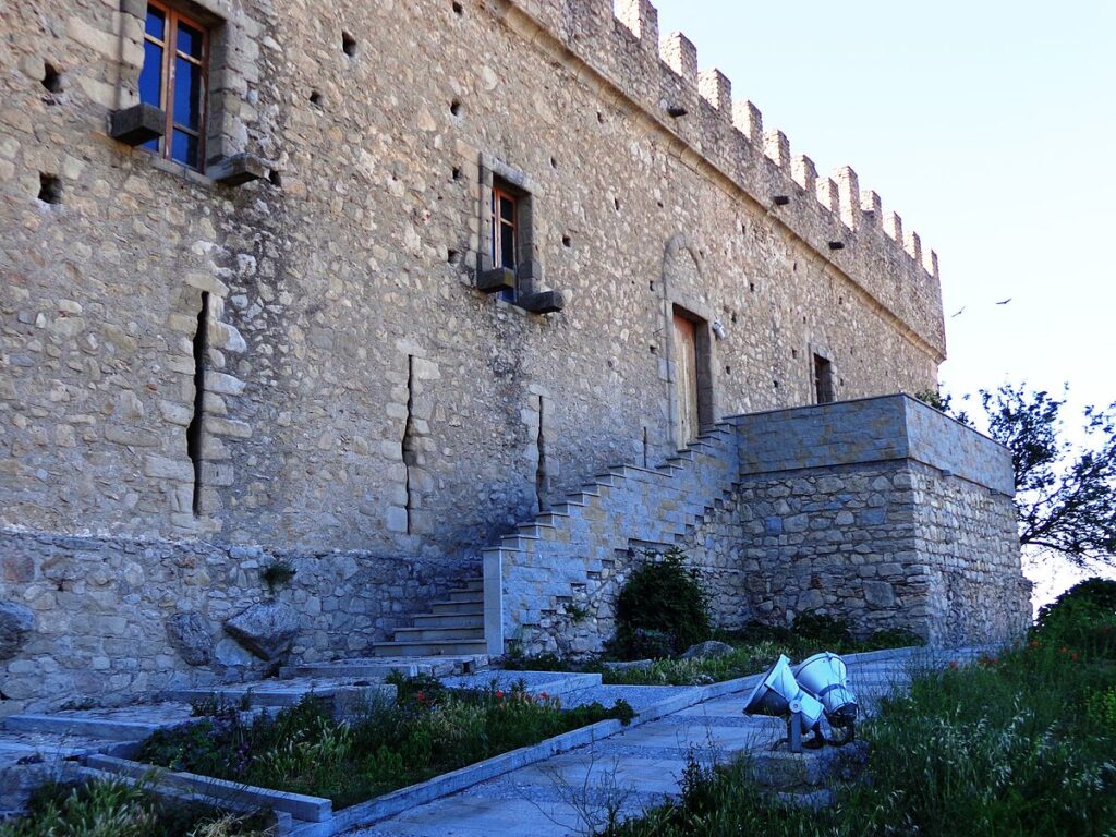 Castello di Montalbano Elicona