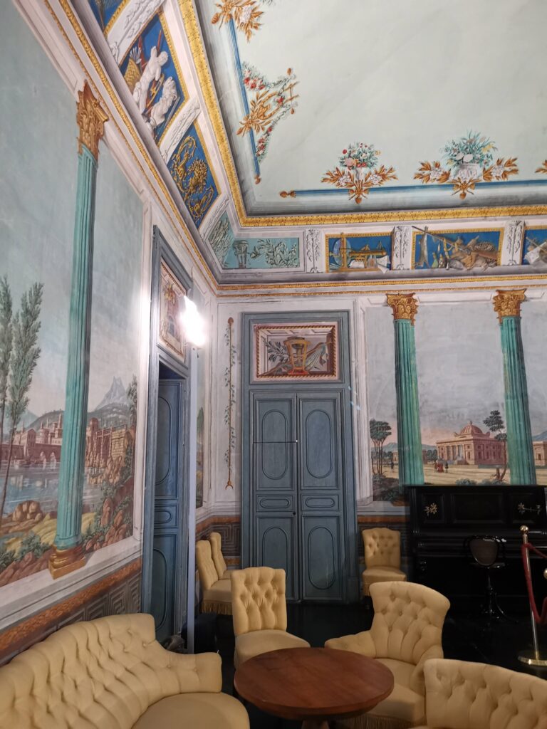 À l'intérieur du château de Donnafugata