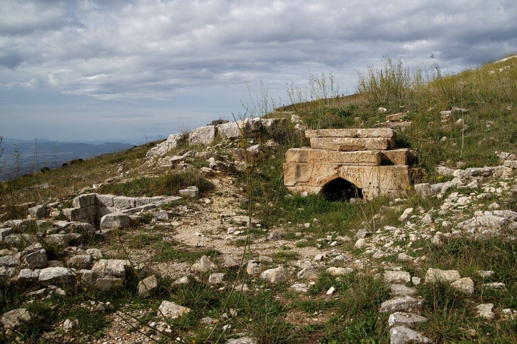 Monte Adranone, Sambuca di Sicilia - Archaeological area
