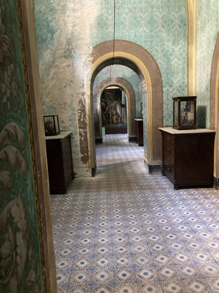 Interior del antiguo Convento de Santa Caterina en Palermo